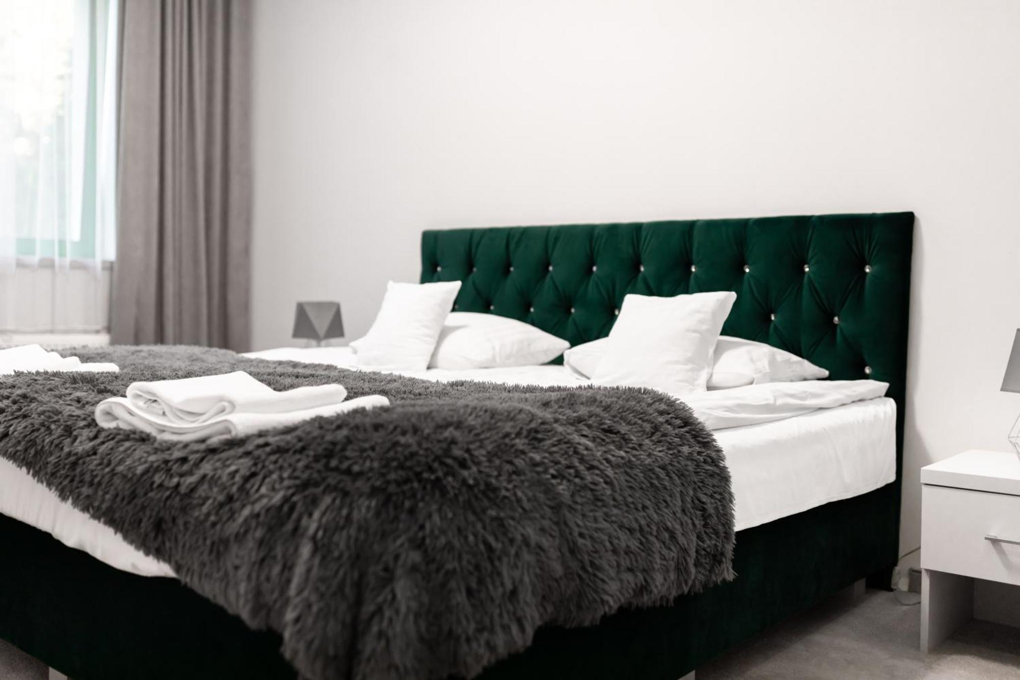 Hotel Promenada Biznes & Wypoczynek Radom Extérieur photo