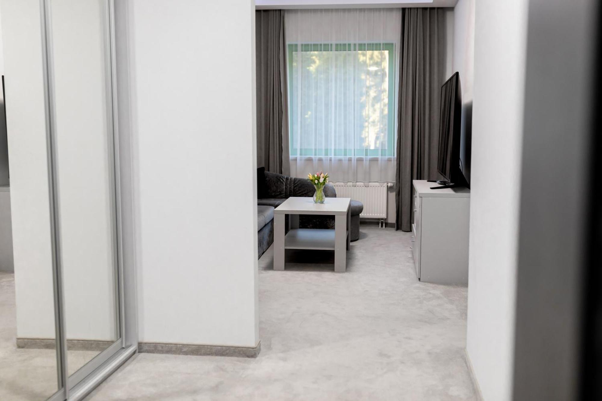 Hotel Promenada Biznes & Wypoczynek Radom Extérieur photo