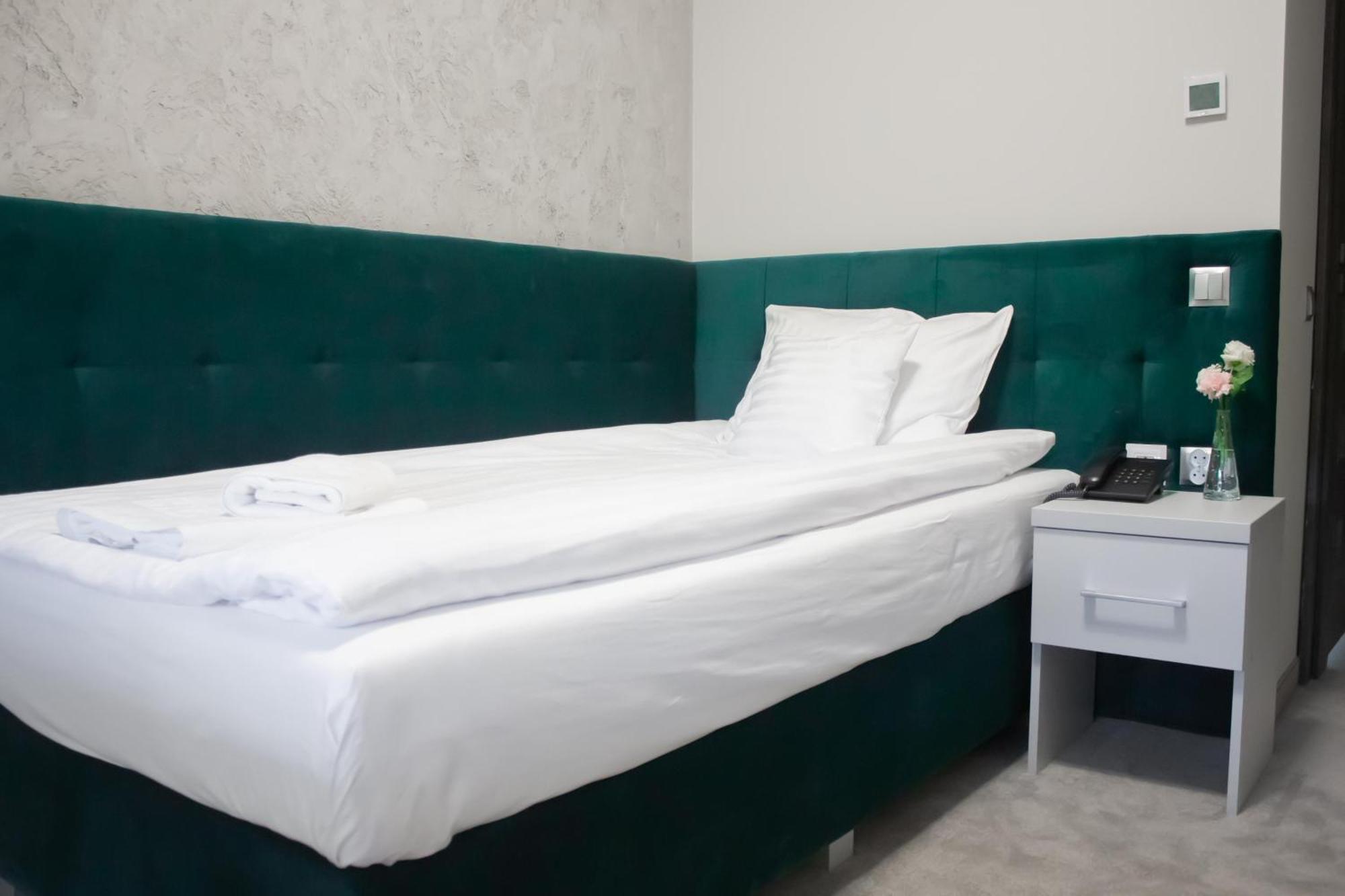Hotel Promenada Biznes & Wypoczynek Radom Chambre photo