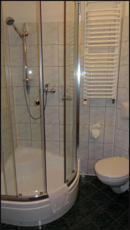 Hotel Promenada Biznes & Wypoczynek Radom Extérieur photo